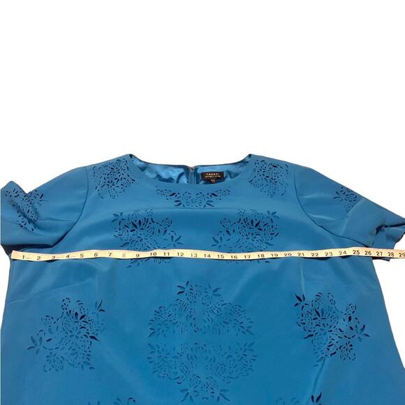 Tahari Mini Dress Short Sleeve Laser Cut Geometric Pattern Bright Blue Size 20W - Picture 5 of 7